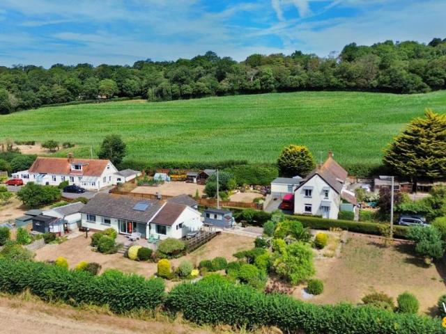Bungalow for sale in Chapel Cleeve, Somerset
