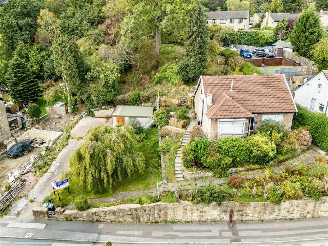 Bungalow for sale in Huddersfield, West Yorkshire