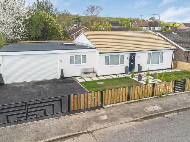 Bungalow for sale in Huntingdon, Cambridgeshire