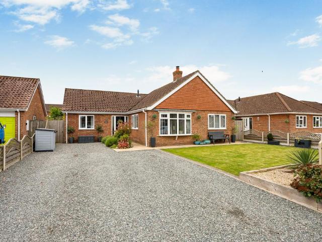 Bungalow for sale in Belleau, Lincolnshire