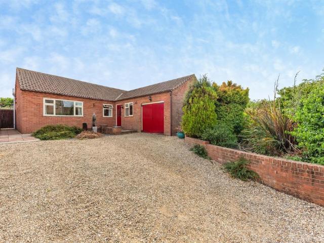 Bungalow for sale in Pickworth, Barholm