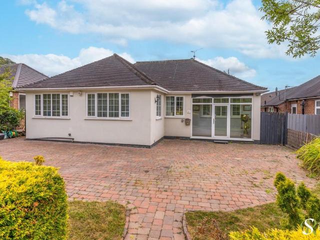 Bungalow for sale in Mobberley