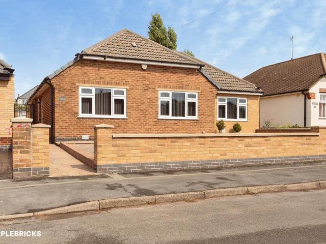 Bungalow for sale in Elmfield, Leicestershire