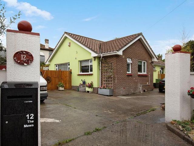 Bungalow for sale in Dawlish, Teignbridge