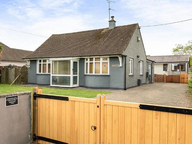 Bungalow for sale in Sodbury, Chipping Sodbury