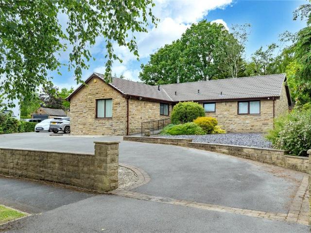 Bungalow for sale in Holt Park, West Yorkshire