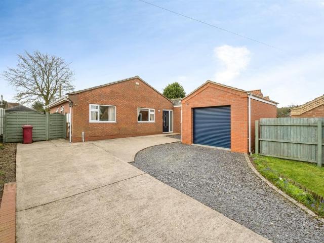 Bungalow for sale in Broughton, North Lincolnshire
