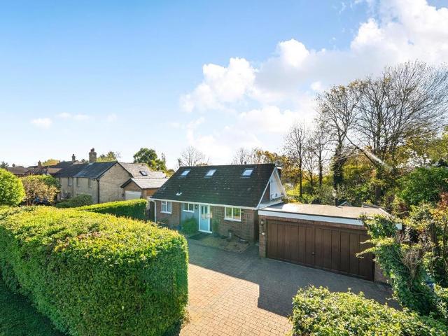 Bungalow for sale in Arrington, Cambridgeshire