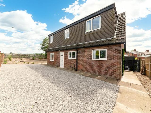 Bungalow for sale in West Yorkshire