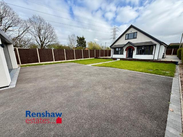 Bungalow for sale in Oakwood, East Midlands