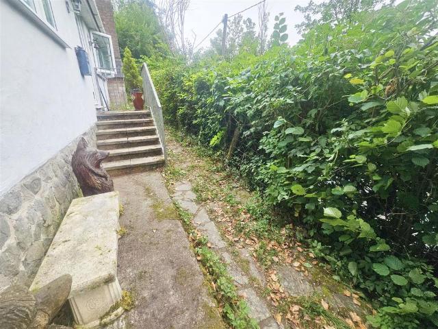 Bungalow for sale in Knighton