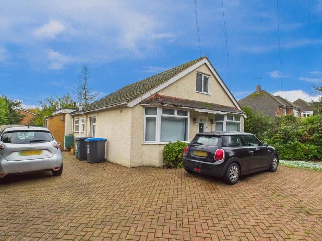 Bungalow for sale in Maylands, Pouchen End