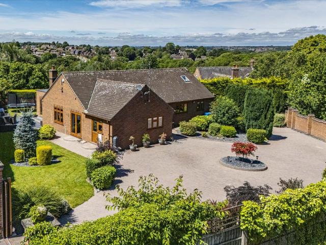 Bungalow for sale in Caldermill, East Midlands