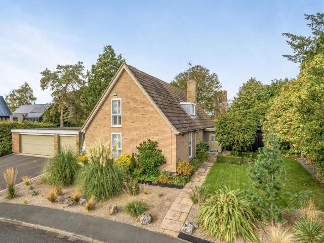 Bungalow for sale in Burton Overy, Harborough