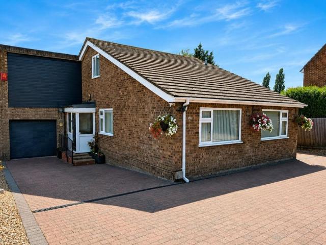 Bungalow for sale in Ingleby, Lincolnshire