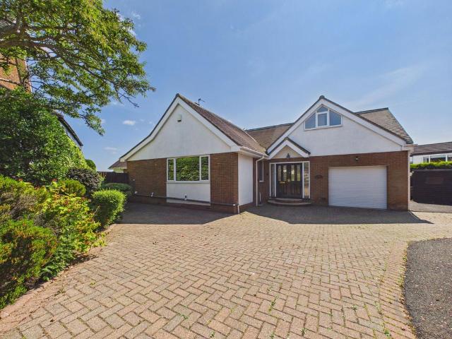 Bungalow for sale in Cleadon, South Tyneside