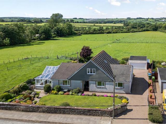 Bungalow for sale in Parsonby