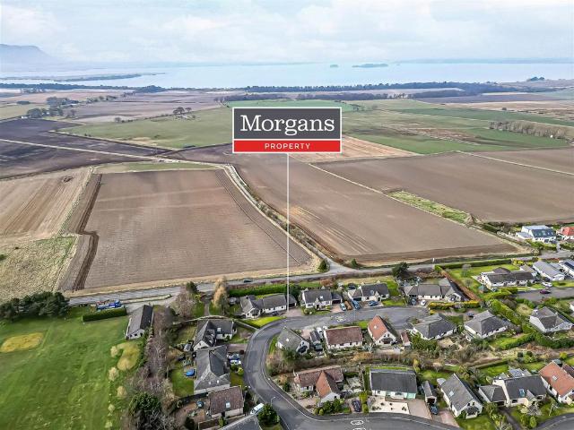 Bungalow for sale in Kilmagadwood, Kinnesswood