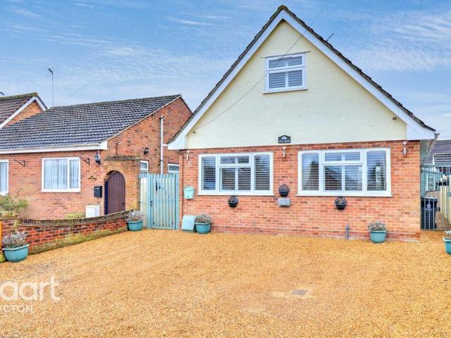 Bungalow for sale in Dale Hill, Essex