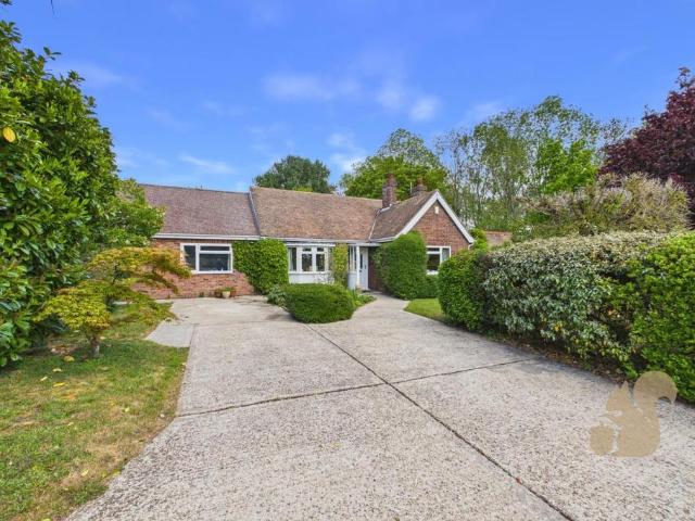 Bungalow for sale in Chedburgh, Suffolk