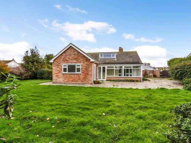 Bungalow for sale in Littlecote, West Sussex
