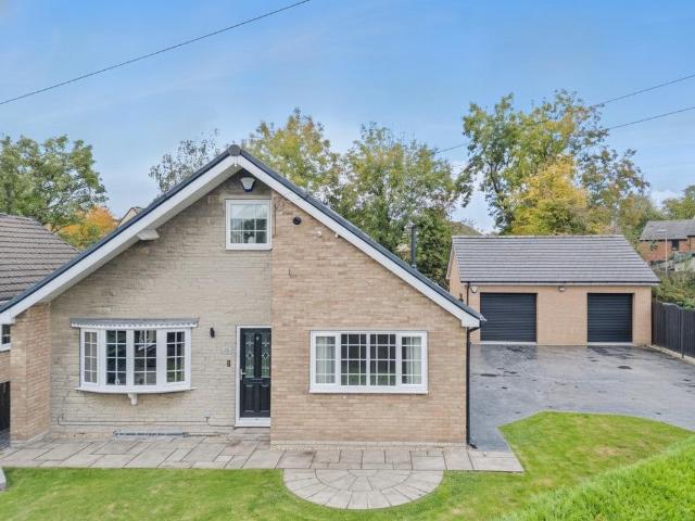Bungalow for sale in Thurnscoe, Barnsley