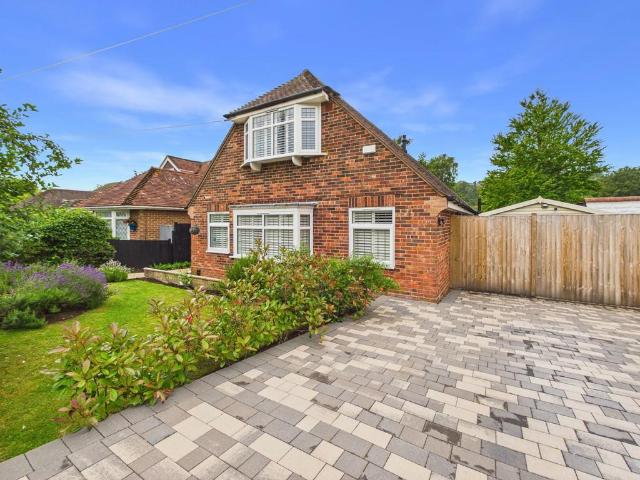 Bungalow for sale in Worthing, West Sussex