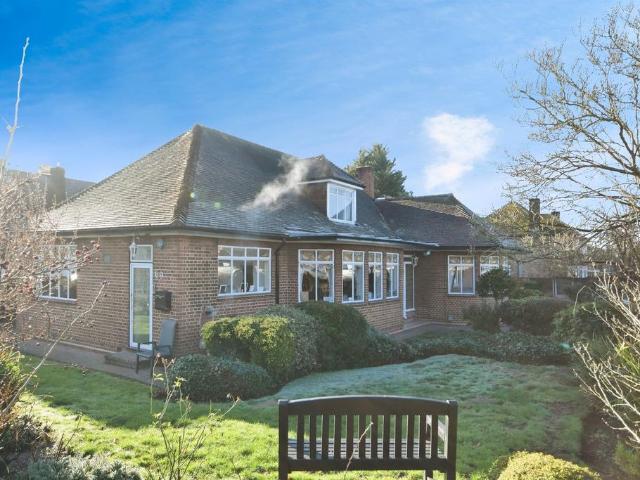Bungalow for sale in Gidea Park, Greater London