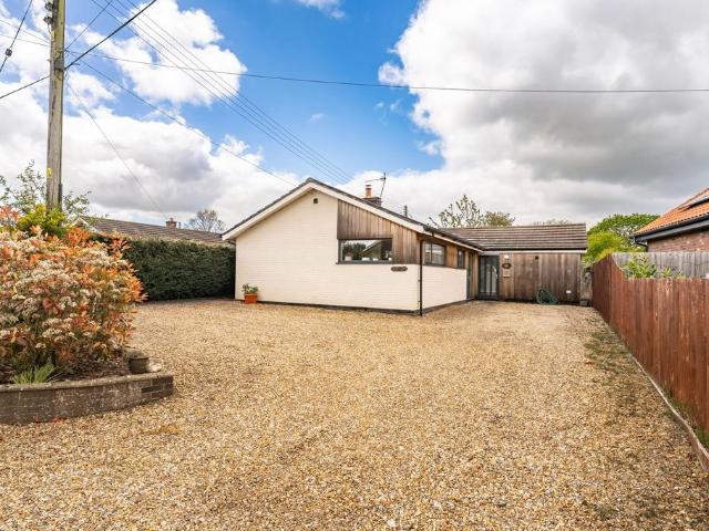 Bungalow for sale in Crostwick, Norfolk