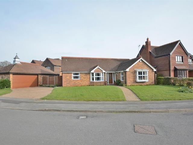 Bungalow for sale in Berry Hill, Potters Corner