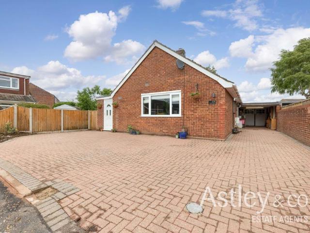 Bungalow for sale in Hellesdon, Broadland