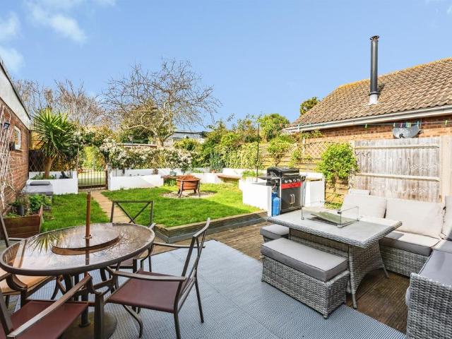 Bungalow for sale in Seaford, Iford