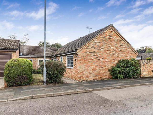 Bungalow for sale in Arrington, Cambridgeshire