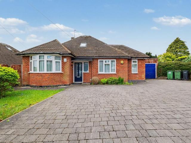 Bungalow for sale in Oadby, Leicestershire