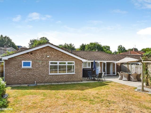 Bungalow for sale in Frome