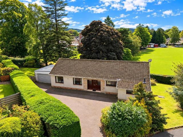 Bungalow for sale in New Scone, Scotland
