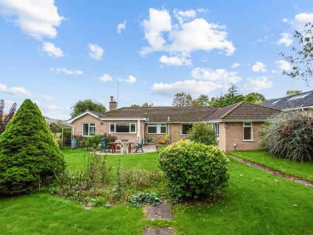 Bungalow for sale in Bishopdown, Wiltshire