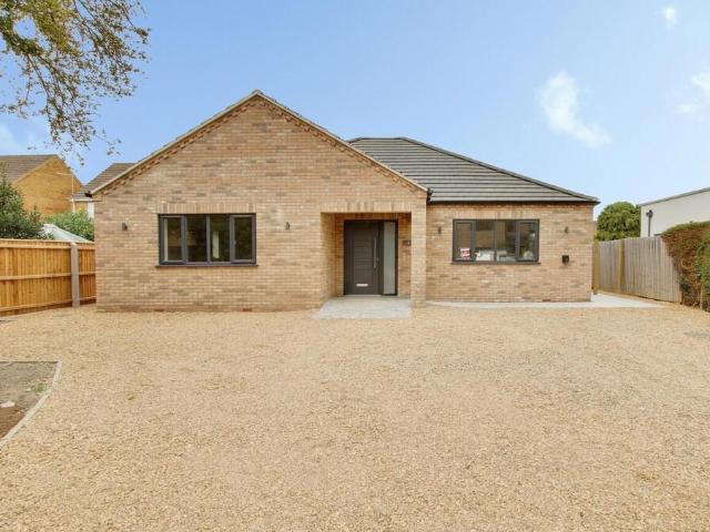 Bungalow for sale in Four Gotes, Cambridgeshire