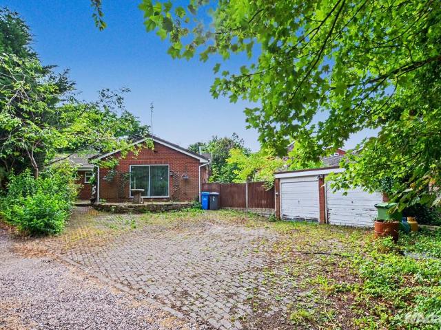 Bungalow for sale in Runcorn Heath, Runcorn