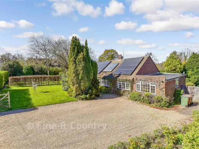 Bungalow for sale in Horsmonden, Tunbridge Wells