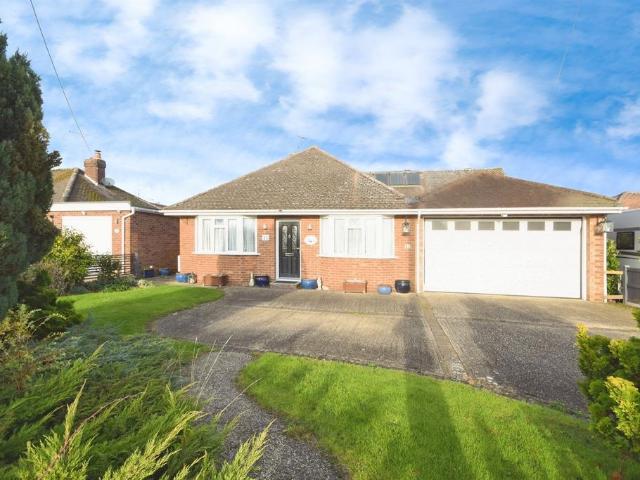 Bungalow for sale in Bocking, Chipping Hill