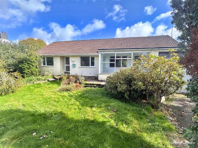 Bungalow for sale in Grampound