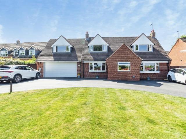Bungalow for sale in Baswich, Staffordshire