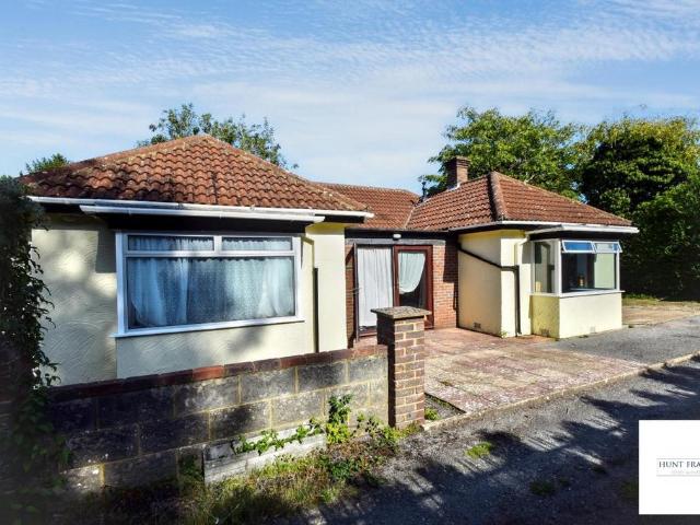 Bungalow for sale in Downside, Eastbourne