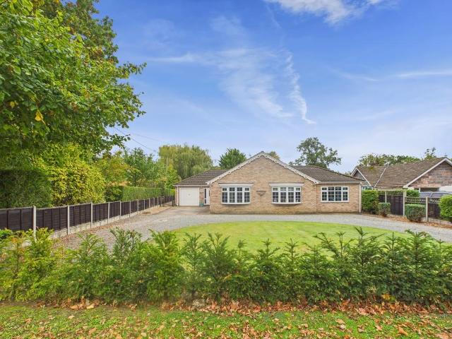 Bungalow for sale in Belleau, Lincolnshire