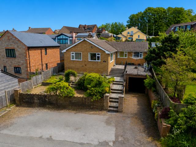 Bungalow for sale in Berry Hill, Bromsberrow Heath