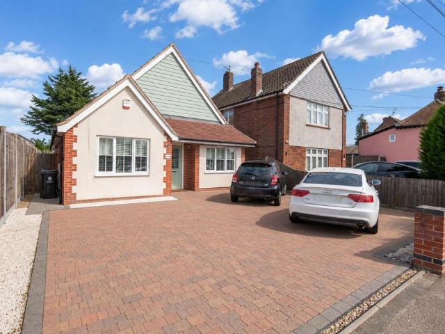 Bungalow for sale in Dale Hill, Essex