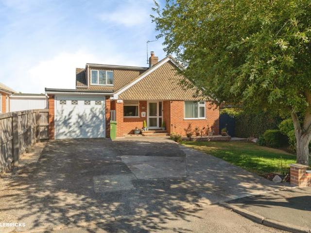 Bungalow for sale in Trowbridge