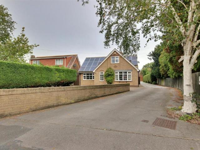 Bungalow for sale in Woodmansey