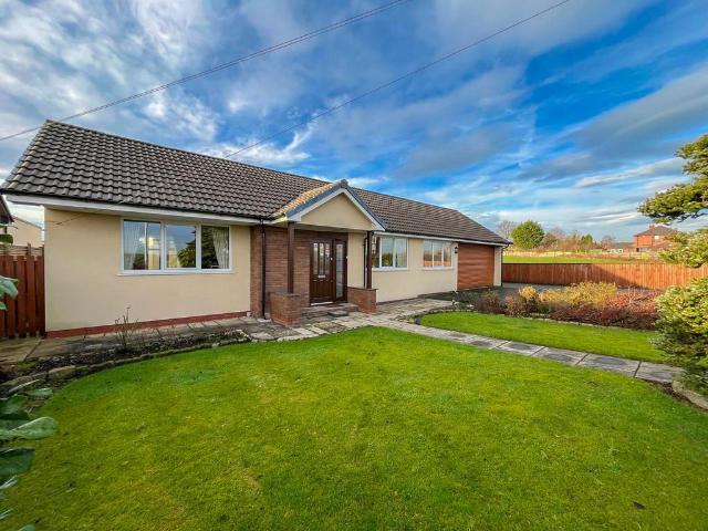 Bungalow for sale in Starling, Bury